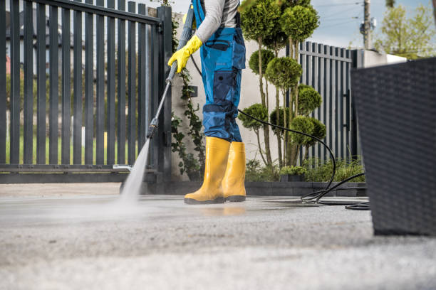 Fence Pressure Washing in Pinehurst, TX
