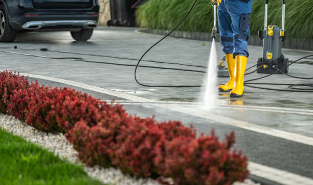 Why Choose Our Certified Pressure Washing Experts for Your Project Needs in Pinehurst, TX?